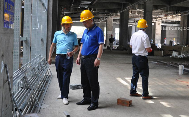 �����쿵���F(tu��n)���a(ch��n)һ��